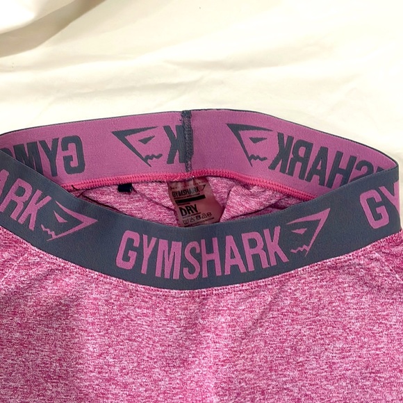 Pink Gymshark leggings size small. - Picture 2 of 3